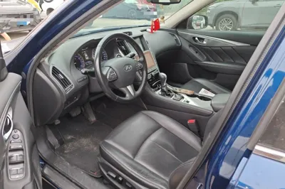Infiniti Q50L 2016, 132100 км, за 9217 USD - фото 19