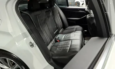 BMW 5-Series 2018, 81113 км, за 17211.91 USD - фото 12