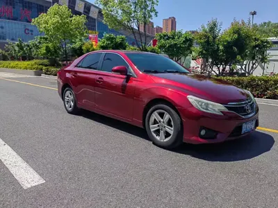 Toyota Reiz 2014, 200000 км, за 5864.23 USD