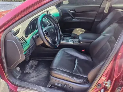 Toyota Reiz 2014, 200000 км, за 5864.23 USD