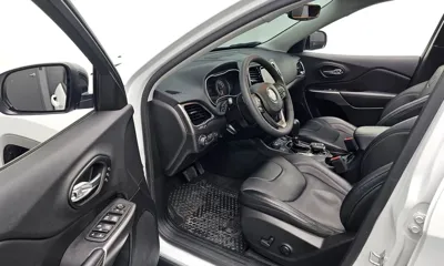 Jeep Cherokee 2022, 34011 км, за 15032.17 USD - фото 10