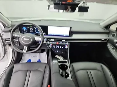 Hyundai Sonata 2024, 37378 км, за 16856.17 USD - фото 7
