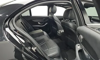 Mercedes-Benz C-Class 2017, 103271 км, за 9124.33 USD - фото 13