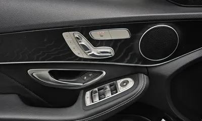 Mercedes-Benz C-Class 2017, 103271 км, за 9124.33 USD - фото 21
