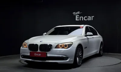 BMW 7-Series · 2010 год
