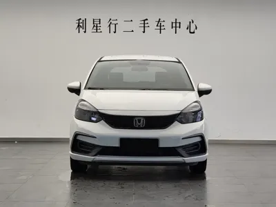 Honda Fit 2021, 25000 км, за 6915.7 USD