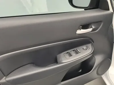 Honda Fit 2021, 25000 км, за 6935.28 USD - фото 10