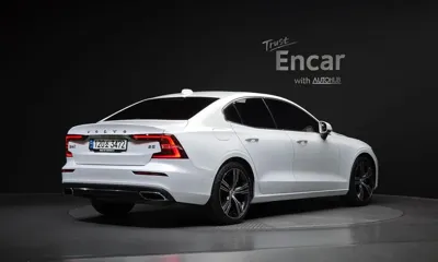 Volvo S60 2021, 25288 км, за 20940 USD