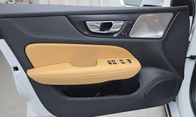 Volvo S60 2021, 25288 км, за 20781.77 USD - фото 24
