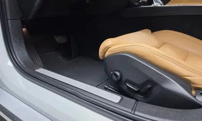 Volvo S60 2021, 25288 км, за 20781.77 USD - фото 29