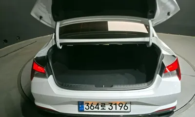 Hyundai Avante 2023, 101085 км, за 10288.46 USD - фото 30