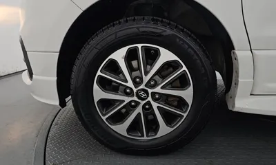 Hyundai Starex 2020, 196421 км, за 13121.96 USD