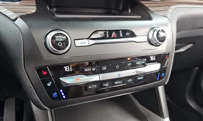 Ford Explorer 2020, 97993 км, за 15097.81 USD - фото 33