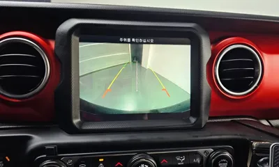 Jeep Wrangler 2019, 139870 км, за 21402.57 USD - фото 15