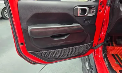 Jeep Wrangler 2019, 139870 км, за 21402.57 USD - фото 24
