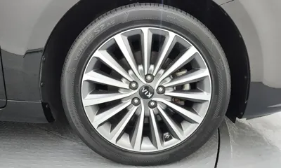 Kia K7 2016, 107274 км, за 7267.92 USD