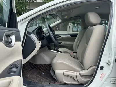 Nissan Sylphy 2017, 93000 км, за 5709.13 USD