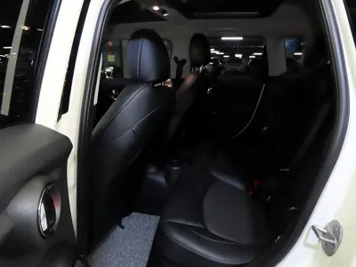 MINI Cooper 2016, 116000 км, за 5120.13 USD - фото 7