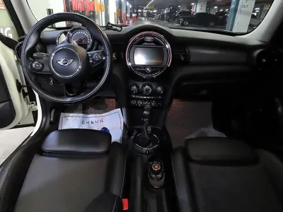 MINI Cooper 2016, 116000 км, за 5120.13 USD - фото 10
