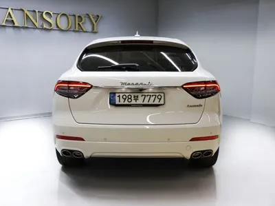 Maserati Levante 2022, 48600 км, за 32373.39 USD