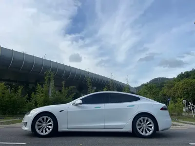 Tesla Model S 2019, 136000 км, за 16671.25 USD