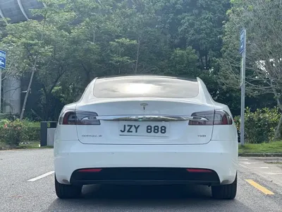 Tesla Model S 2019, 136000 км, за 16671.25 USD - фото 6