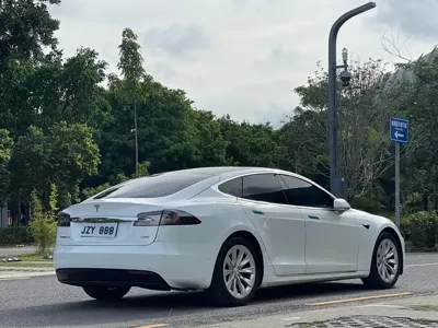 Tesla Model S 2019, 136000 км, за 16671.25 USD - фото 7