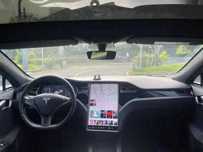 Tesla Model S 2019, 136000 км, за 16671.25 USD - фото 22