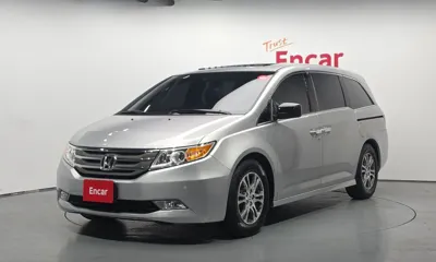 Honda Odyssey · 2013 год
