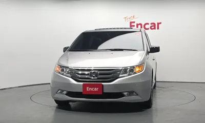 Honda Odyssey 2013, 95679 км, за 6446.57 USD
