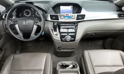 Honda Odyssey 2013, 95679 км, за 6446.57 USD - фото 7