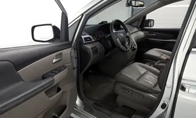 Honda Odyssey 2013, 95679 км, за 6446.57 USD - фото 10
