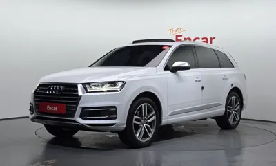 Audi Q7 · 2019 год