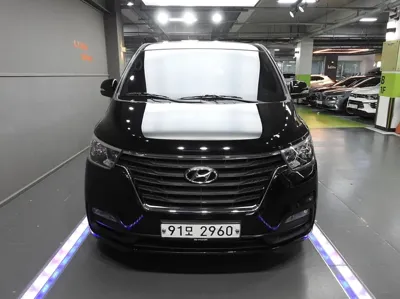 Hyundai Starex 2020, 185164 км, за 7085.74 USD