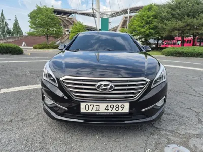 Hyundai Sonata · 2015 год
