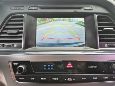 Hyundai Sonata 2015, 85966 км, за 7475.78 USD - фото 10