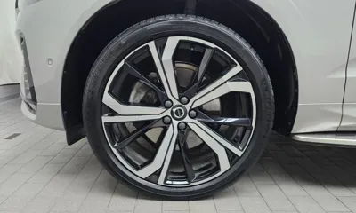 Volvo XC60 2022, 70728 км, за 26176.64 USD