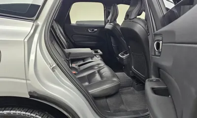 Volvo XC60 2022, 70728 км, за 26176.64 USD - фото 12