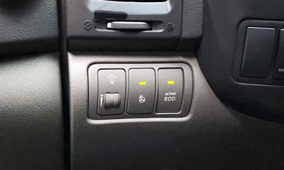 Kia Canival 2012, 129100 км, за 3106.82 USD - фото 17