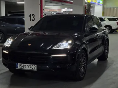 Porsche Cayenne 2021, 64200 км, за 50899.03 USD
