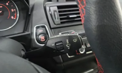 BMW 1-Series 2015, 62783 км, за 6498.62 USD - фото 18