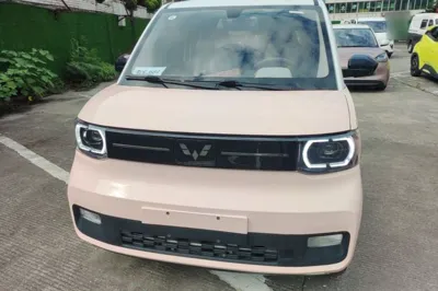 Wuling Hongguang MINIEV 2022, 42900 км, за 5240 USD