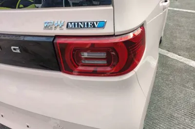 Wuling Hongguang MINIEV 2022, 42900 км, за 5240 USD - фото 9