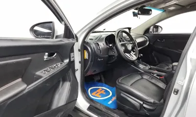Kia Sportage 2012, 84579 км, за 3838.15 USD - фото 10