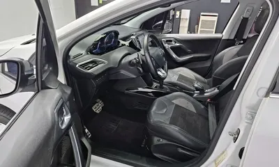 Peugeot 2008 2015, 168216 км, за 1652.57 USD - фото 10