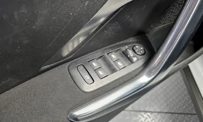 Peugeot 2008 2015, 168216 км, за 1652.57 USD - фото 18