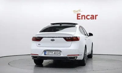 Kia K7 2017, 165310 км, за 8664.5 USD
