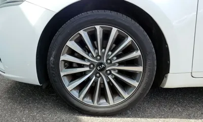 Kia K7 2017, 165310 км, за 8664.5 USD