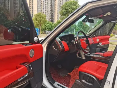 Land Rover Range Rover 2016, 190000 км, за 51205.6 USD