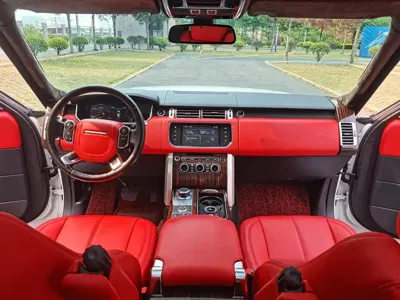 Land Rover Range Rover 2016, 190000 км, за 51205.6 USD - фото 6